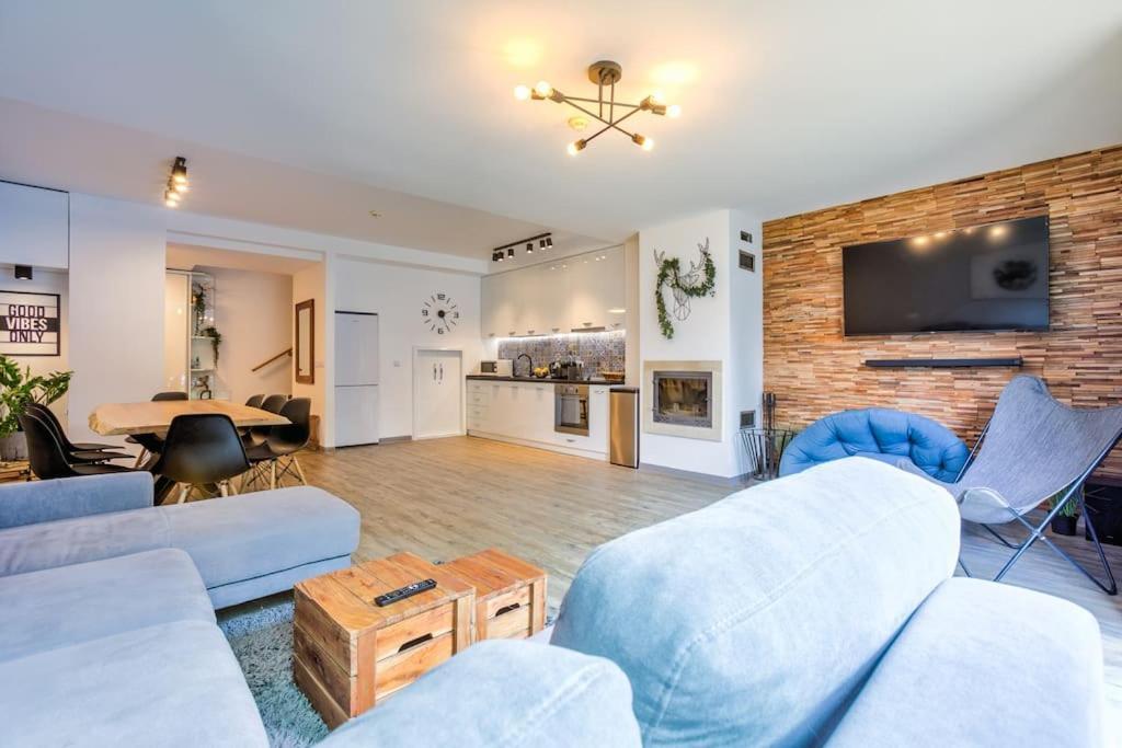 Splendor 3 Bedroom Flat In Silver Mountain Poiana Brasov Esterno foto